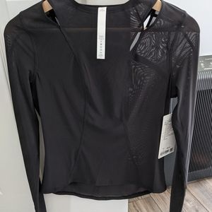 NWT Lululemon set challenger mesh long sleeve